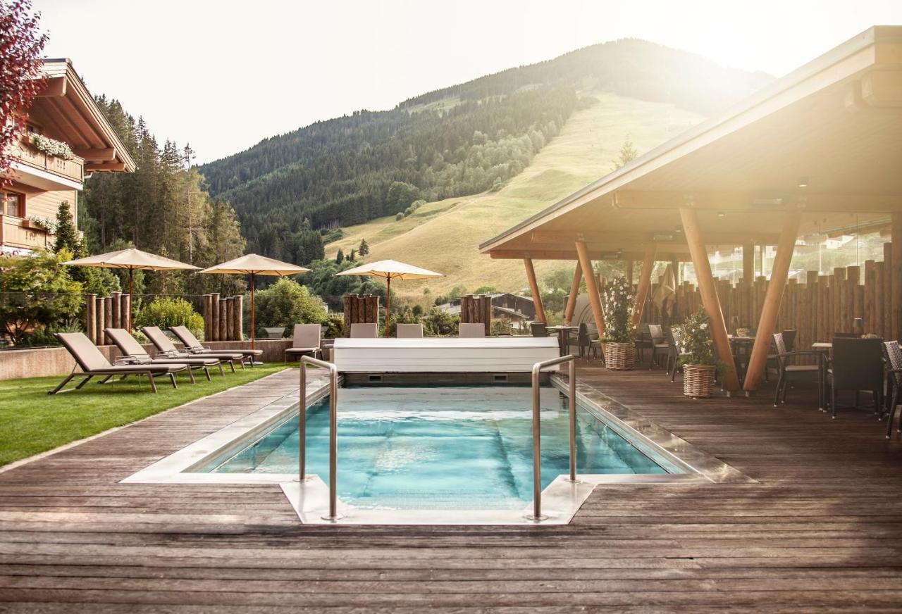 Hotel Sonnegg Saalbach-Hinterglemm Eksteriør bilde